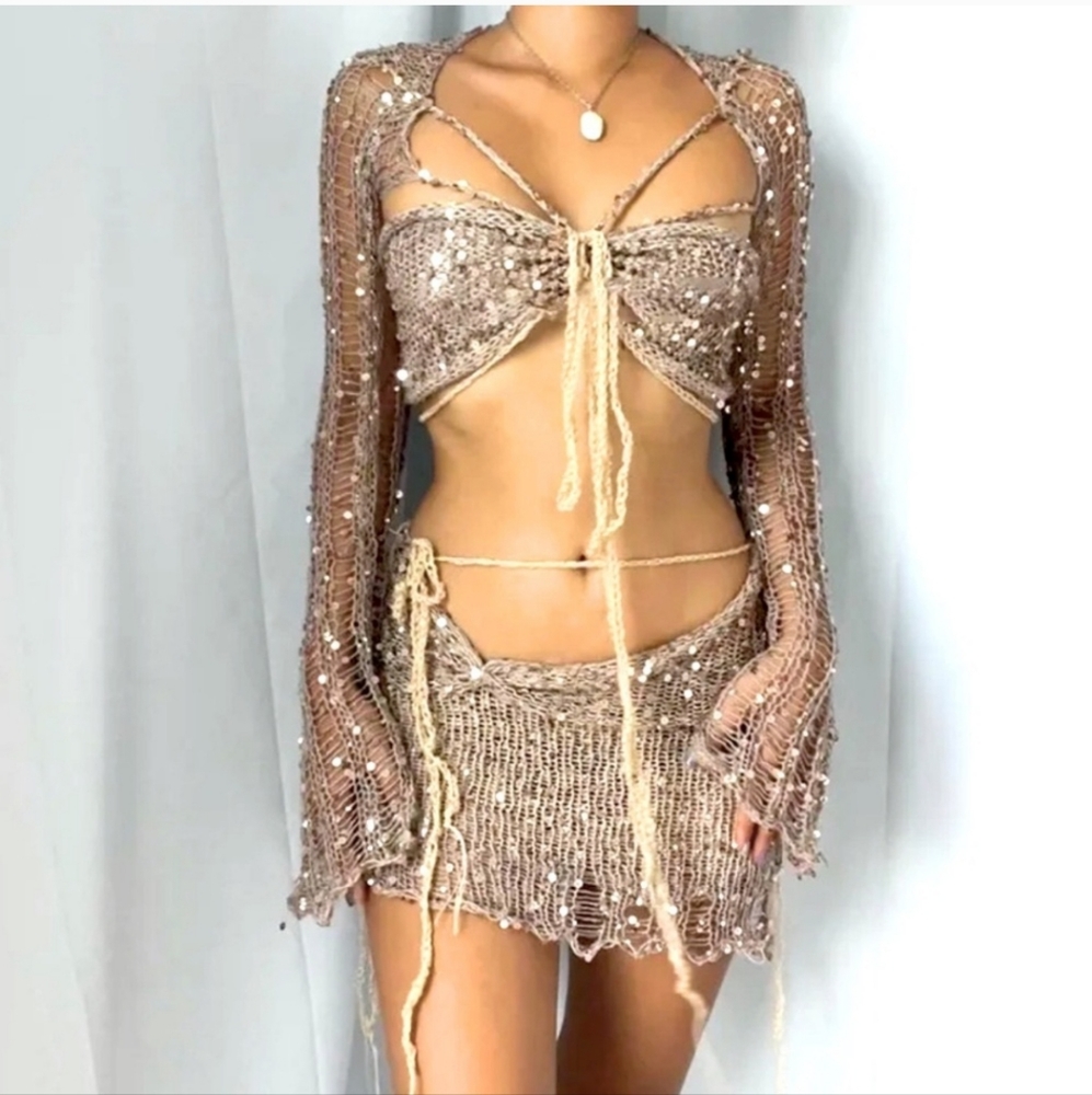 NWT 3 PC SEQUIN SET 🔥 🔥